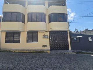 Foto 1 de SANTA BARBARA CHILLOGALLO CASA EN VENTA 319 m2 3 DEPARTAMENTOS