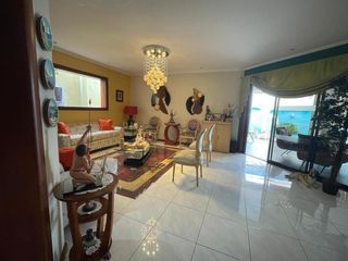 Foto 11 de Casa en Venta Porton Lomas de Urdesa