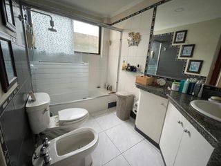 Foto 23 de Casa en Venta Porton Lomas de Urdesa