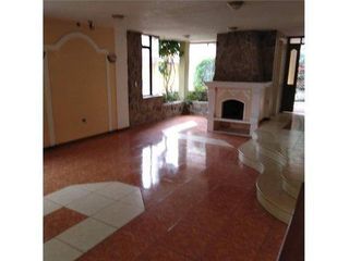 Foto 9 de Casa En Venta 370 M2 San Rafael
