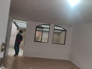 Foto 4 de Venta casa conjunto Paraisos del Sur 125m2 Quitumbe