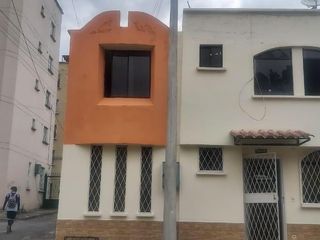 Foto 1 de Venta casa conjunto Paraisos del Sur 125m2 Quitumbe
