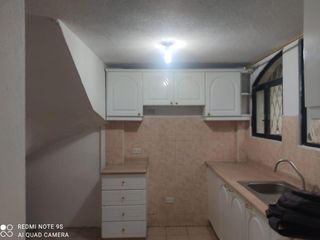 Foto 2 de Venta casa conjunto Paraisos del Sur 125m2 Quitumbe