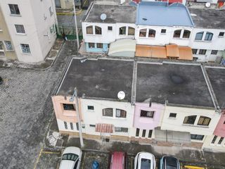 Foto 2 de Venta casa conjunto Paraisos del Sur 125m2 Quitumbe