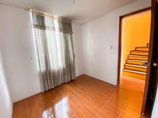 Foto 8 de SE VENDE CASA EN QUITUMBE - 160 M2  U$S 62.500