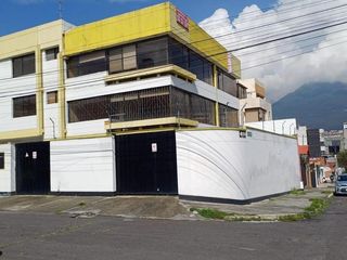 Foto 1 de AMPLIA CASA COMERCIAL EN RENTA EL BATAN $3.200