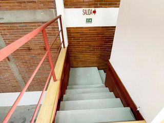 Foto 10 de ARRIENDO BODEGA / GALPÓN DE 150 M2 EN AV. GALO PLAZA LASSO