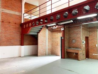 Foto 4 de ARRIENDO BODEGA / GALPÓN DE 150 M2 EN AV. GALO PLAZA LASSO