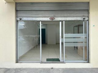 Foto 4 de LOCAL COMERCIAL EN ARRIENDO 36M2 LA PAMPA
