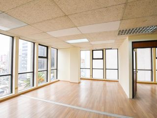 Foto 6 de OFICINAS EN RENTA 408m2 Av. ELOY ALFARO Y 9 OCTUBRE