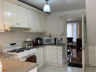 Foto 10 de URBANIZACIÓN EL CONDADO ARRIENDO CASA CON PISCINA 316.18m2