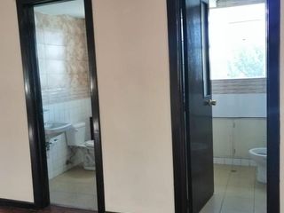 Foto 27 de ARRIENDO OFICINA 180m2 1500USD GASPAR DE VILLARROEL