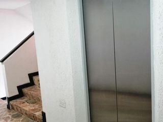 Foto 26 de ARRIENDO OFICINA 180m2 1500USD GASPAR DE VILLARROEL