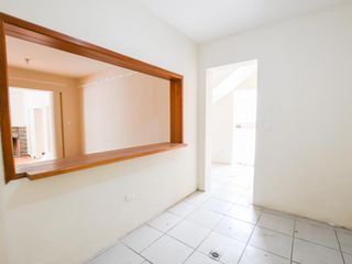 Foto 36 de Renta casa comercial 295m2 Mariscal Foch 2 Pisos