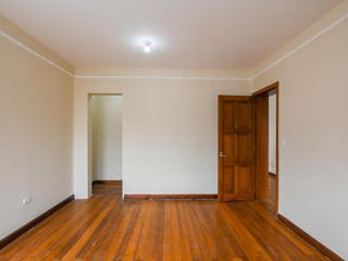 Foto 9 de Renta casa comercial 295m2 Mariscal Foch 2 Pisos