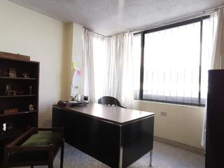 Foto 23 de CASA COMERCIAL DE ARRIENDO RUMIPAMBA UTE