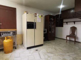 Foto 10 de CASA COMERCIAL DE ARRIENDO RUMIPAMBA UTE