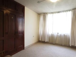 Foto 13 de CASA COMERCIAL DE ARRIENDO RUMIPAMBA UTE