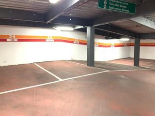 Foto 47 de REPÚBLICA DEL SALVADOR EDIFICIO CORPORATIVO ARRIENDO OFICINA 350,58m2
