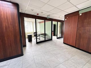 Foto 46 de REPÚBLICA DEL SALVADOR EDIFICIO CORPORATIVO ARRIENDO OFICINA 350,58m2