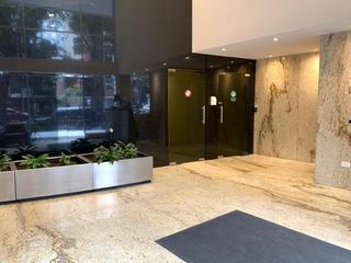 Foto 6 de REPÚBLICA DEL SALVADOR EDIFICIO CORPORATIVO ARRIENDO OFICINA 350,58m2