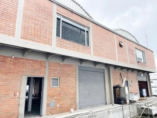 Foto 19 de ARRIENDO BODEGA / GALPÓN DE 400 M2 EN AV. GALO PLAZA LASSO