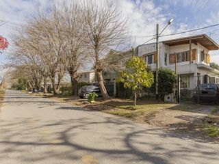 Foto 1 de Casa en Venta en calle 428 e/ 132 y 133, El Rincon, Villa Elisa