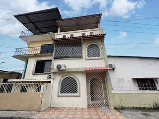 Foto 1 de Casa en  venta en Mapasingue oeste  IngG