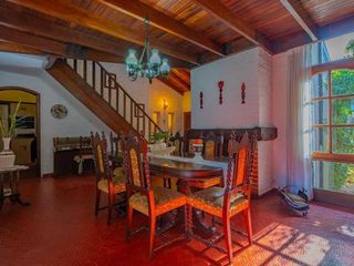 Foto 2 de Casa en venta - 3 Dormitorios 4 Baños - Mar del Plata