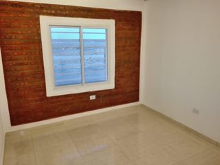 Foto 5 de VENDE CASA EN CENTENARIO- 2 HABITACIONES