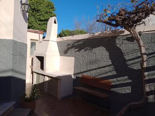 Foto 9 de CASA EN EL CENTRO DE COSQUIN DE DOS DORMITORIOS REF 2141A