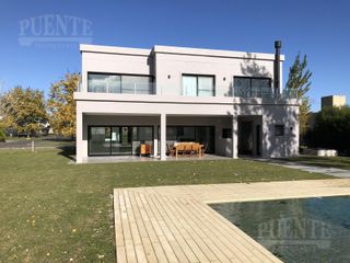 Foto 4 de Casa en Venta en San Eliseo Golf a estrenar