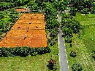 Foto 41 de Casa en Venta en San Eliseo Golf a estrenar