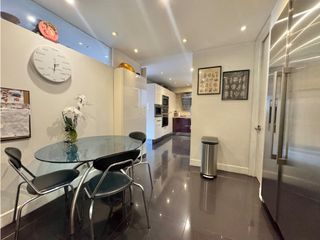 Foto 18 de SE ARRIENDA APARTAMENTO EN EL VIRREY 287m2 TERRAZA 90m2