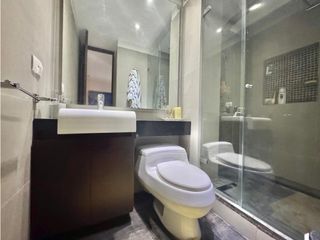 Foto 28 de SE ARRIENDA APARTAMENTO EN EL VIRREY 287m2 TERRAZA 90m2