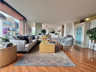 Foto 7 de SE ARRIENDA APARTAMENTO EN EL VIRREY 287m2 TERRAZA 90m2