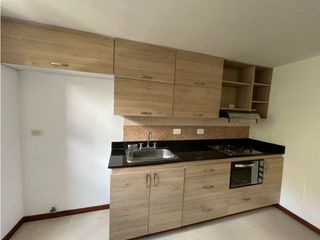 Foto 4 de Apartamento en Venta en El Poblado sector San Lucas