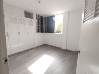 Foto 12 de APARTAMENTO EN ARRIENDO EN CIUDAD JARDIN PISO 2