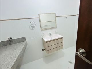 Foto 11 de Guayaquil Urdesa, Departamento en Renta, 160m2, 4 Habitaciones