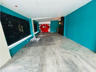 Foto 15 de Guayaquil  Urdesa, Local Comercial en Renta, 39m2, 2 Ambientes