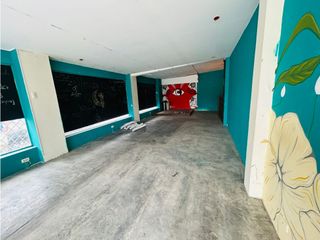 Foto 14 de Guayaquil  Urdesa, Local Comercial en Renta, 39m2, 2 Ambientes