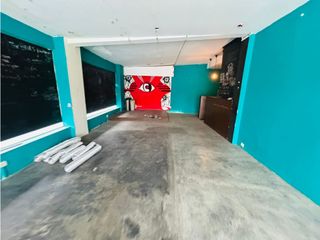 Foto 1 de Guayaquil  Urdesa, Local Comercial en Renta, 39m2, 2 Ambientes