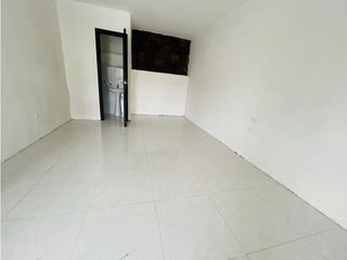 Foto 2 de Guayaquil Urdesa, Local Comercial en Renta, 18m2, 2 Ambiente