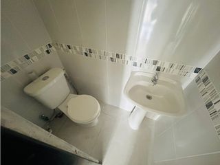 Foto 10 de Guayaquil Urdesa, Local Comercial en Renta, 18m2, 2 Ambiente
