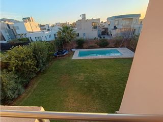Foto 19 de Rodriguez Damonte Alquila Casa con Piscina en Barrio La Bastilla