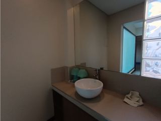 Foto 7 de Rodriguez Damonte Alquila Casa con Piscina en Barrio La Bastilla