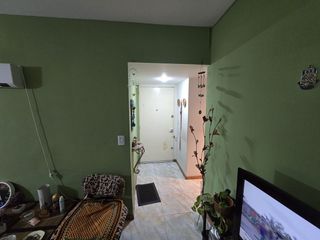 Foto 24 de VENTA DEPARTAMENTO 3 AMBIENTES MONTE CASTRO BALCON