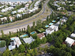 Foto 30 de Venta Casa 4 ambientes en Tigre
