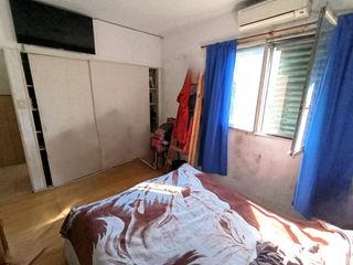 Foto 9 de Departamento Venta de 4 ambientes en Laferrere