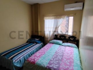 Foto 14 de Amplia Casa en venta en Chone con locales y villa extra para alquiler
